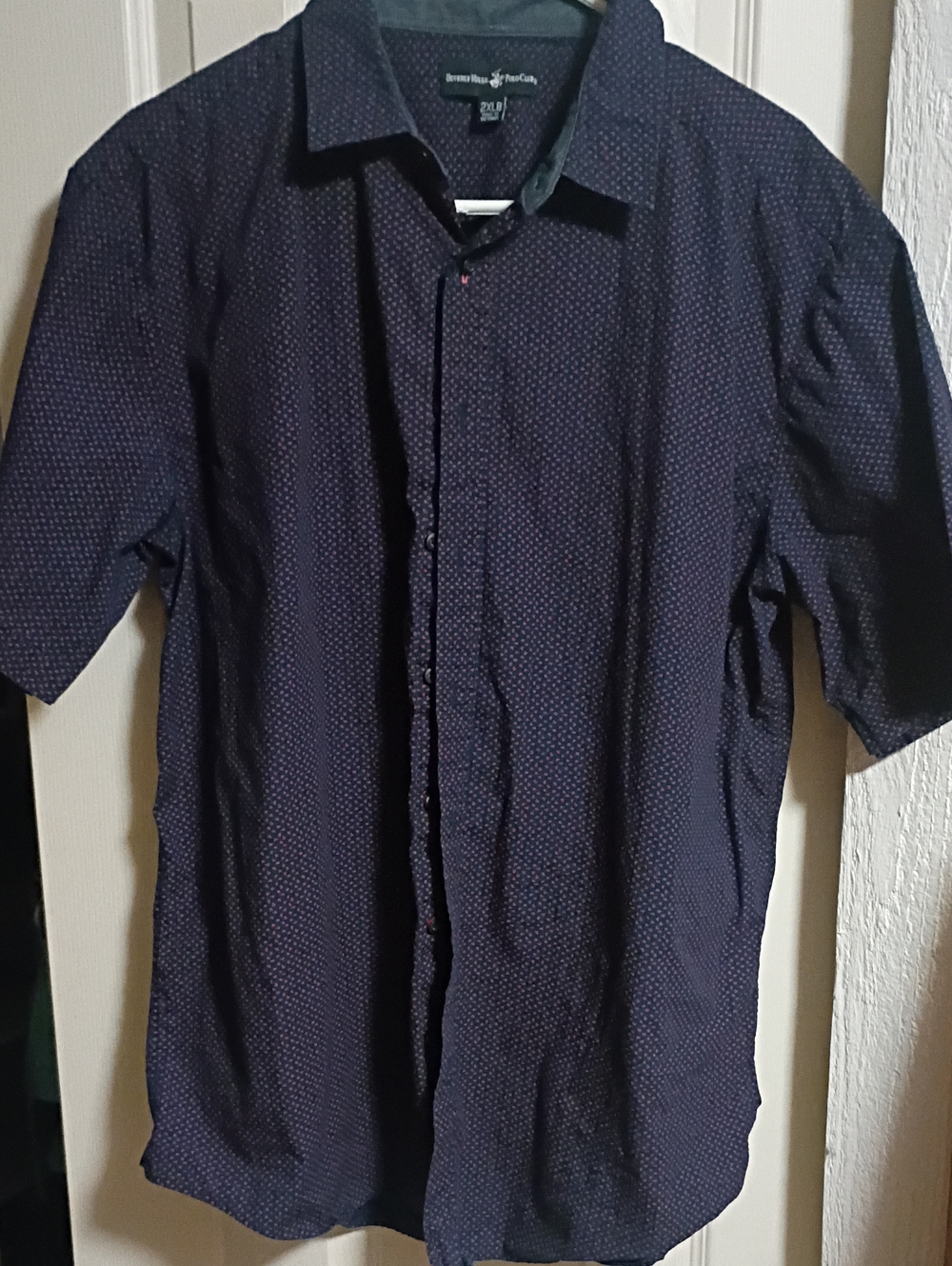 Beverly Hills Polo Club Navy Short-Sleeve Button-Down with Micro Dot Pattern